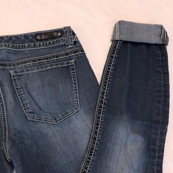 Express jeans size 6. 28” inseam - Picture 4 of 4